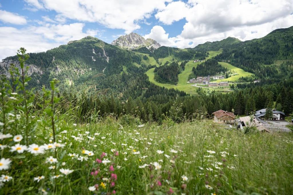 Gemuetliche Huette In Den Bergen Villa Sonnenalpe Nassfeld Exterior foto