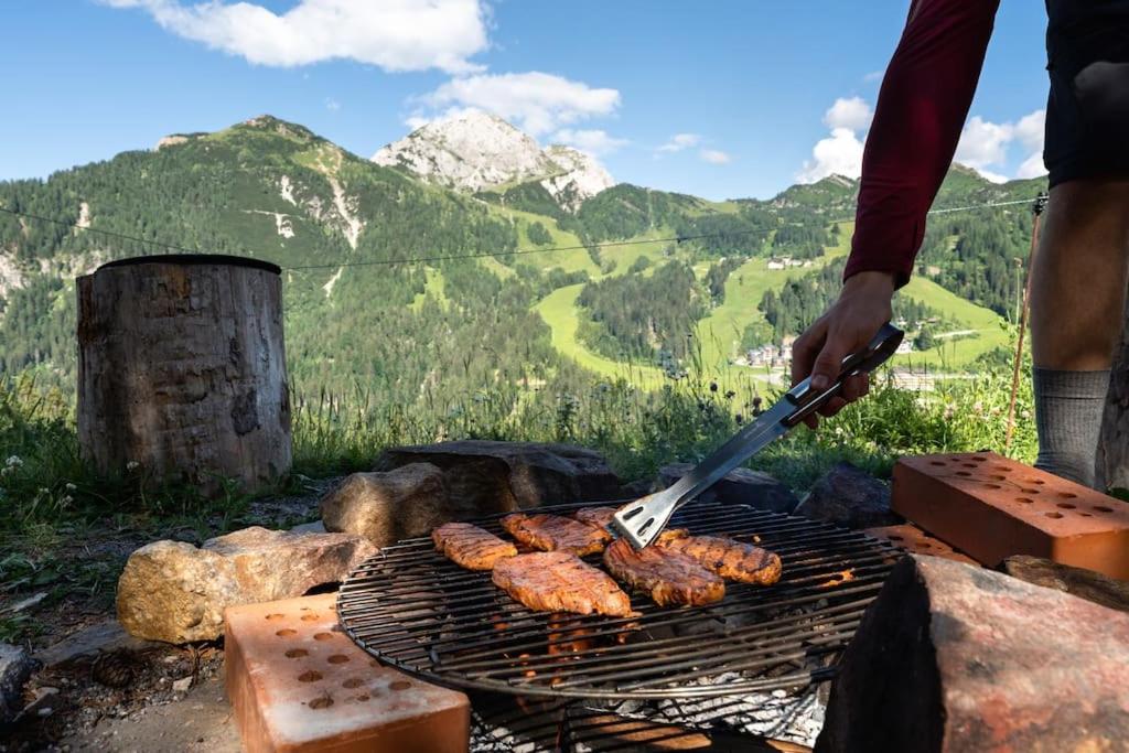 Gemuetliche Huette In Den Bergen Villa Sonnenalpe Nassfeld Exterior foto