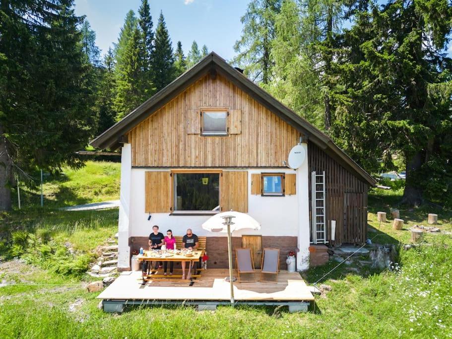 Gemuetliche Huette In Den Bergen Villa Sonnenalpe Nassfeld Exterior foto